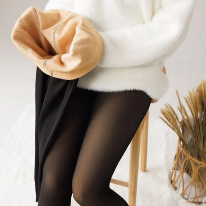Fleece Lined Tights One-Lined Seams both front and back