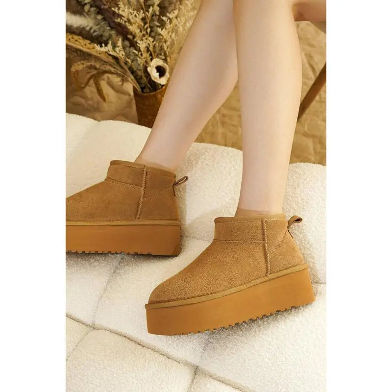 Women Lightweight Memory Foam Fuzzy Boots