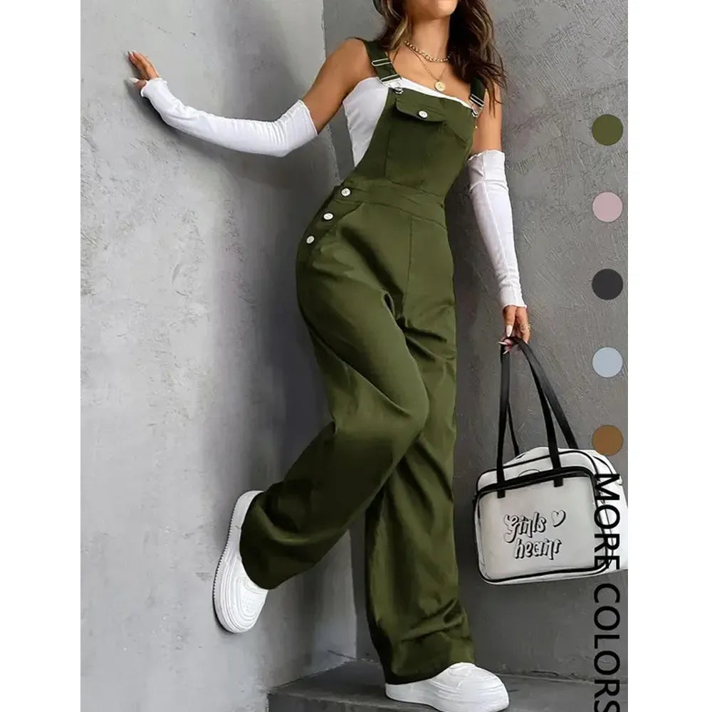 Women's solid color jumpsuit with pockets