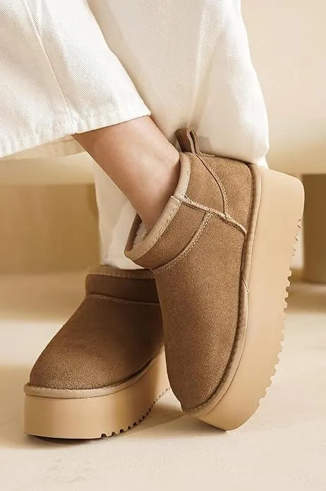 Women Lightweight Memory Foam Fuzzy Boots