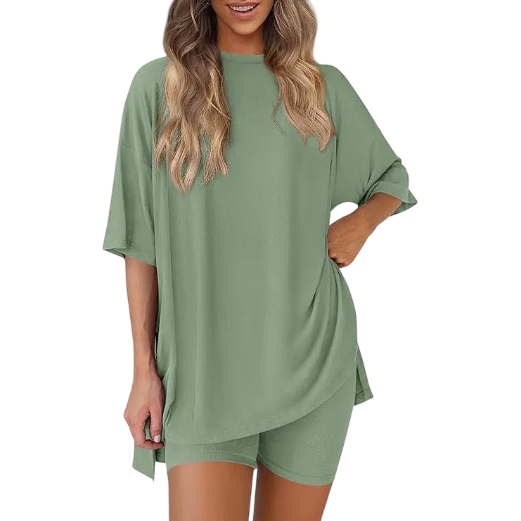 Women's Casual Oversized Crewneck Split Hem Shirts & Side Pocket Shorts Set